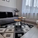 Apartman Elegant Centre - 4 Pers *