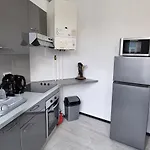 Elegant Centre - 4 Pers Apartman *