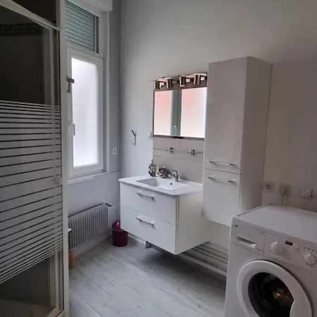 Elegant Centre - 4 Pers *